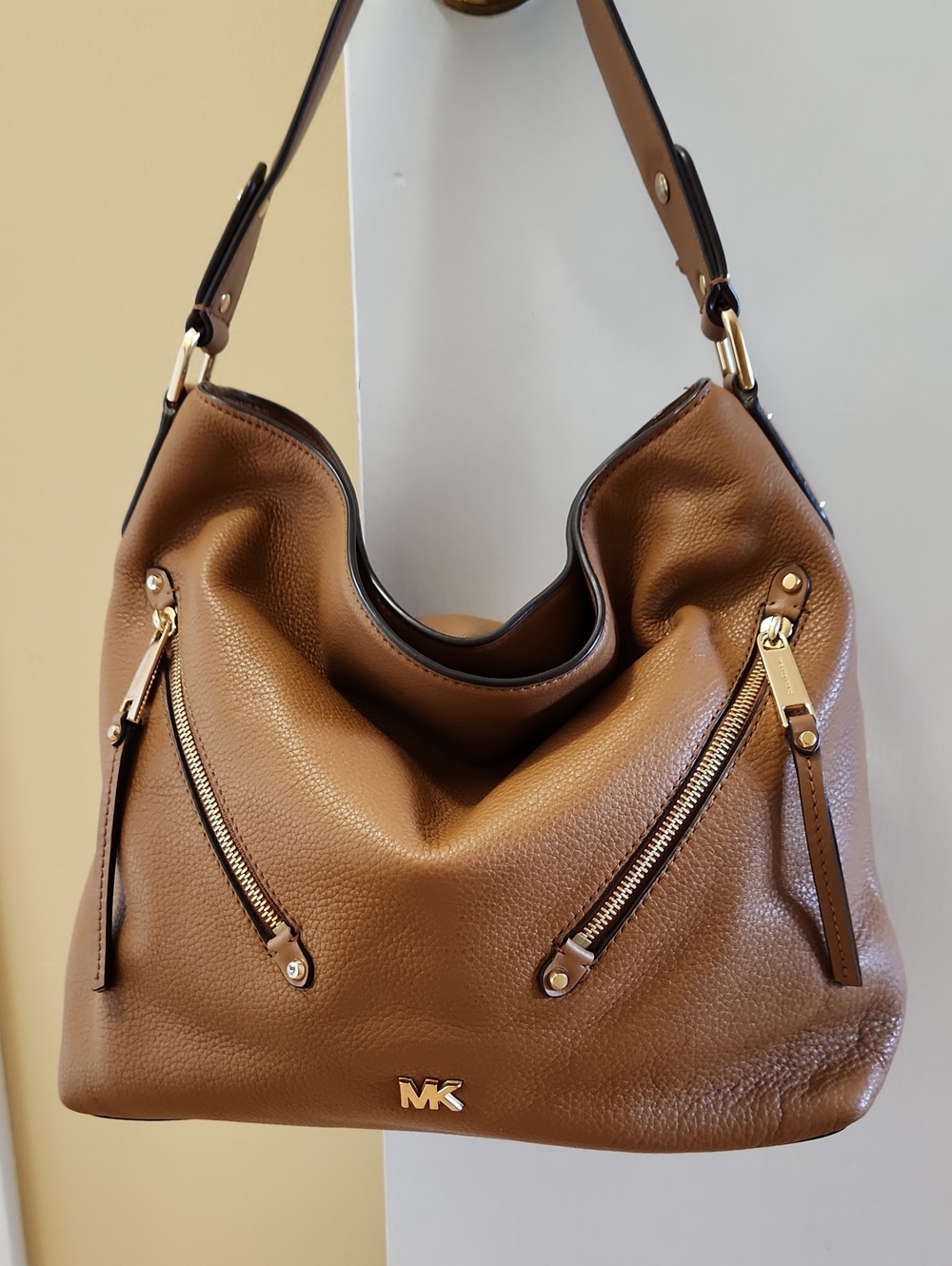 Michael Kors Acorn Color Pebbled Leather Hobo with Gold Hardware